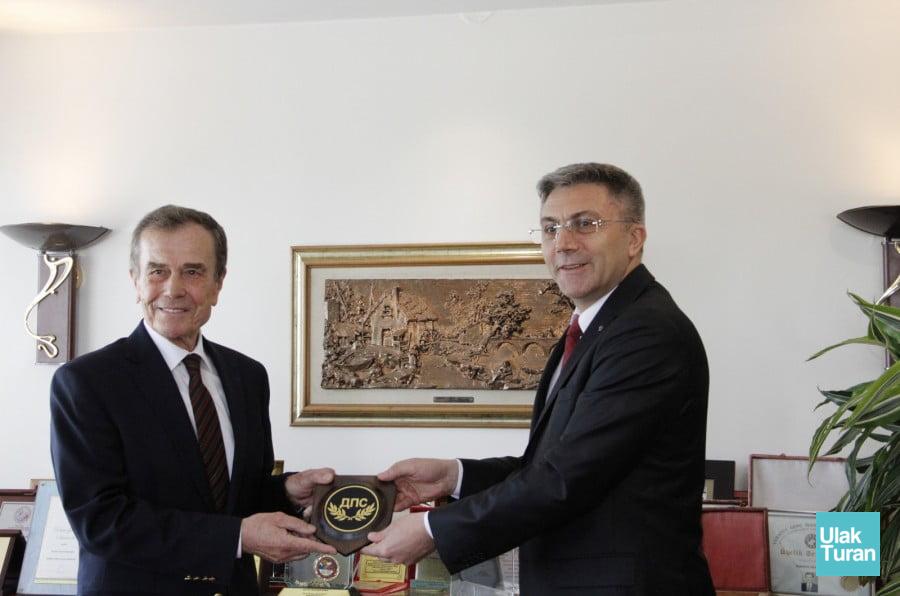 Gençoğlu'na HÖH Genel Başkanı Karadayı'dan ziyaret gencogluna-hoh-genel-baskani-karadayidan-ziyaret