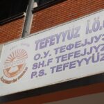 Depremzedelere Tefeyyüz'dan 7 Bin Avro Yardım Depremzedelere Tefeyyüz'dan 7 Bin Avro Yardım